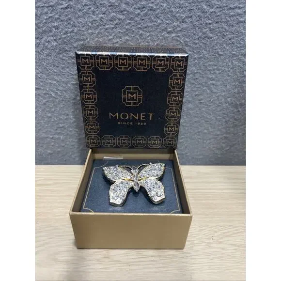 Vintage Monet Rhinestone Butterfly Brooch in the Original Box - Picture 2 of 7